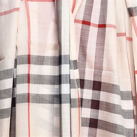 burberry schal blossom check|burberry store online.